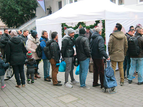 Bescherung im Kaufhaus Grenzenlos