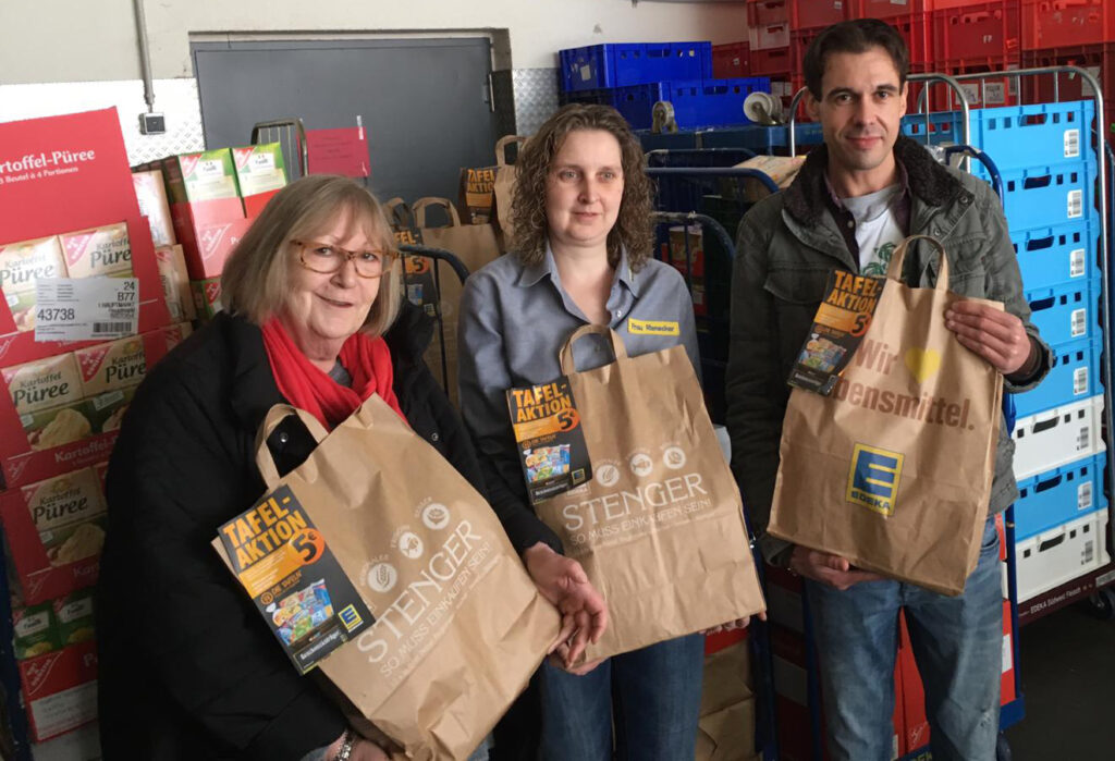 Tüten-Spendenaktion von EDEKA-Stenger