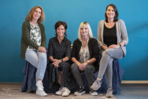 Vier Erzieherinnen des Kindernests