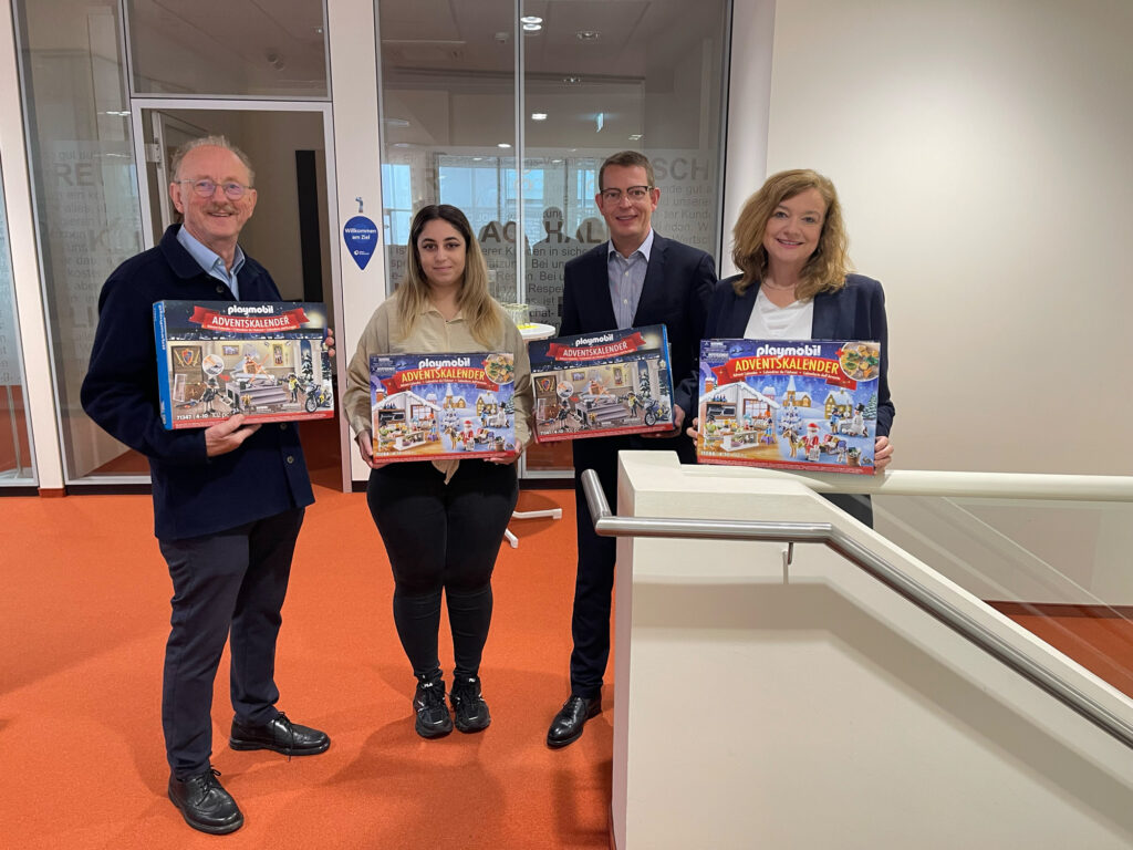 Sparda-Bank spendet 900 Adventskalender