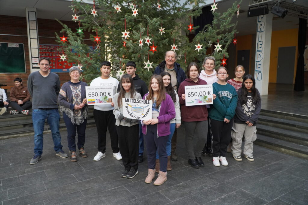 Mittelschule spendet Erlös aus Weihnachtsmarkt