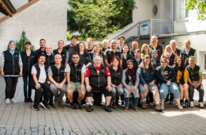 Das Verkaufsteam vom Verein Grenzenlos