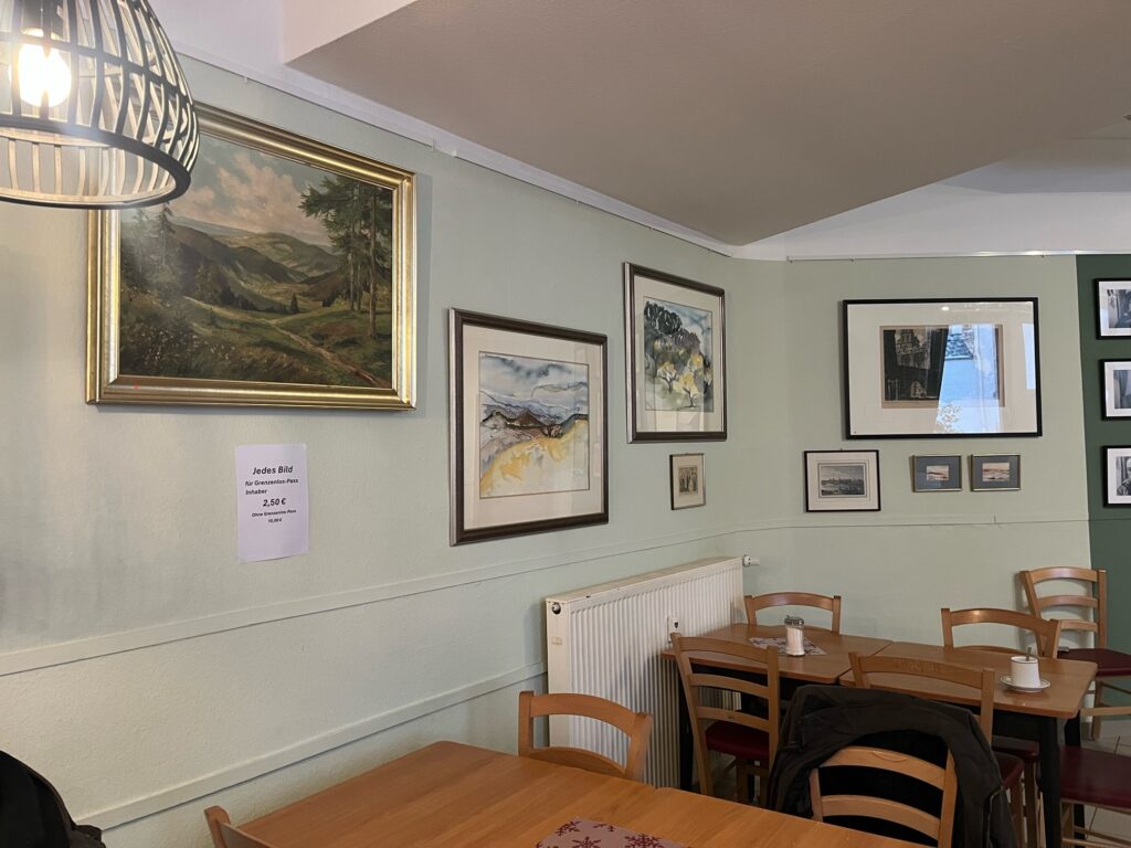 Kunst für Jedermann im Café Grenzenlos